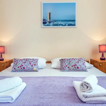 Gulin Apartment Sibenik