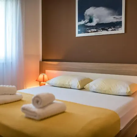 Apartment Gulin *