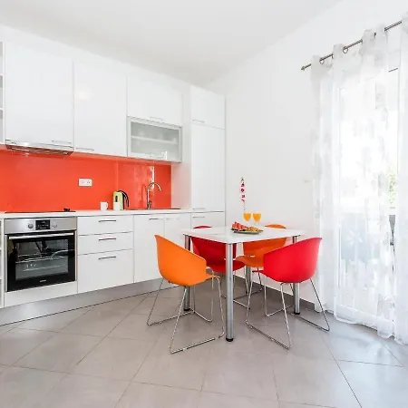 Gulin Apartment Sibenik